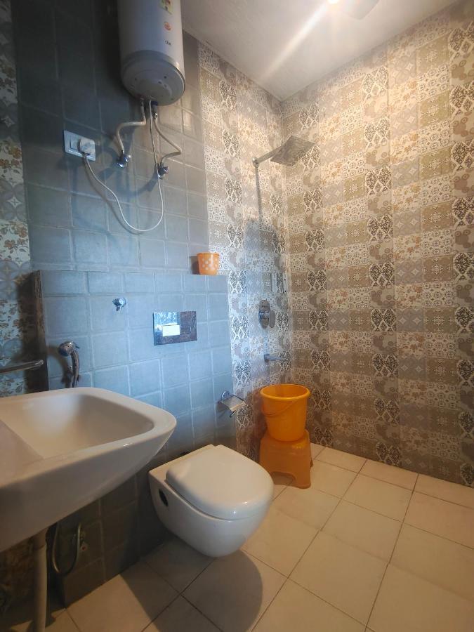 Mountain Zest-Simla Royale Near Mall Road-Free Pickup From Railway Station Simla מראה חיצוני תמונה